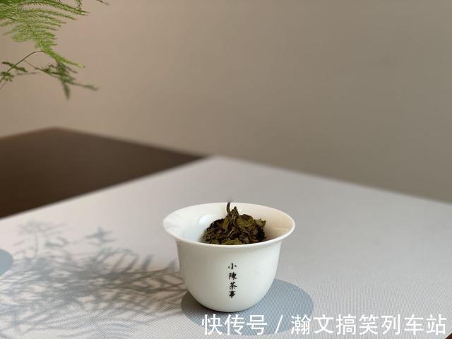 茶类$绿茶焦味，红茶酸味，老白茶仓味，六大茶类的不良气味，请多警惕