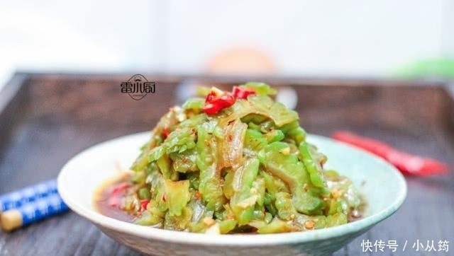 女人|夏天女人离不开的一道菜,刮油又消暑,天天吃也不腻