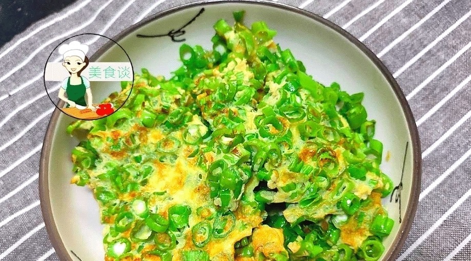 夏天最爱这菜,3块钱炒一盘,晚餐吃它,身材瘦回s码,减肥没压力