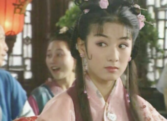 小辫|一个发型怎么从头美到尾李玉湖才是标杆！古装剧都学起来好吗