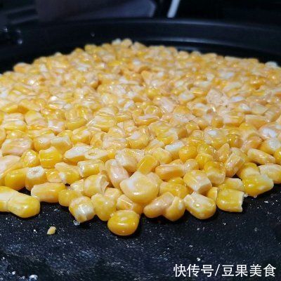 好吃下饭的粗粮细作黄金玉米烙几分钟就学到手