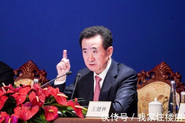 购房者|2个月内,至少7城发布房价“限跌令”,释放了什么样信号?