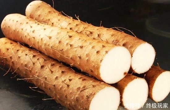 山药和此物一起煮，常食气血足了，失眠好了，皮肤也更细腻