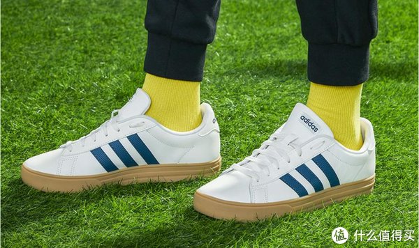 adidas 双11：Adidas买什么鞋？如何买？本文给你所有答案！建议关注收藏。