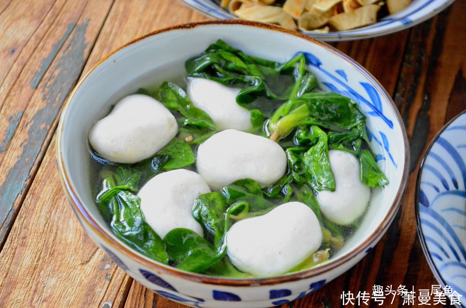 我家周末晚餐三菜一汤,道道又香又好吃,做法简单,适合上班族