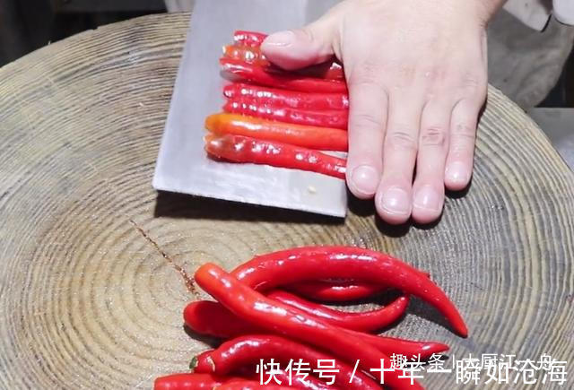 这才是炒牛肉的正确做法，牛肉鲜嫩多汁还不柴，香辣又下饭