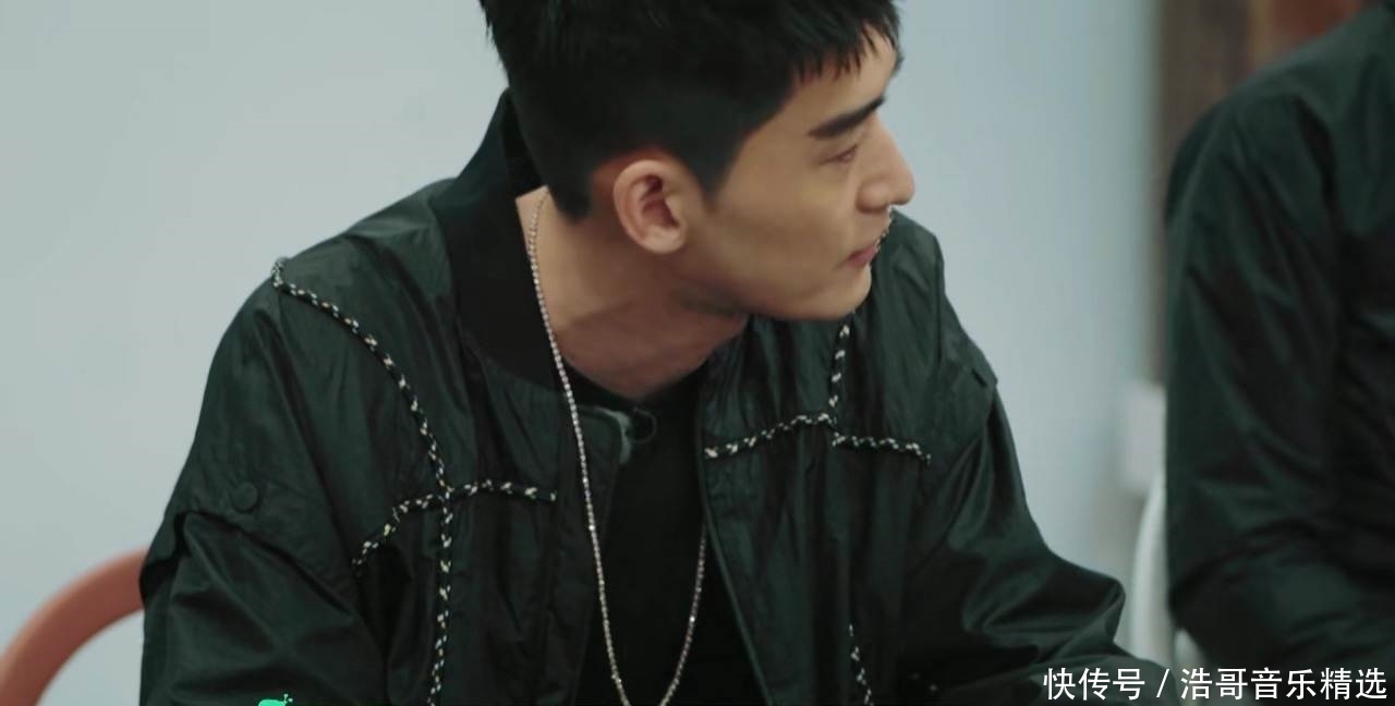 口碑|看了宋丹丹“尴尬社交”才知道，她口碑翻车不冤