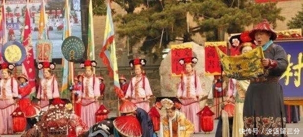 假传圣旨|为什么古代没人敢假传圣旨?专家说出实情:第1个字你都没见过