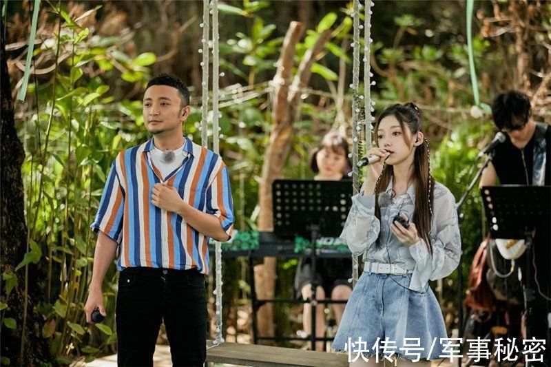 希林娜依·高|“央视天团”挑战海边瑜伽《你好生活3》游戏互动欢乐多