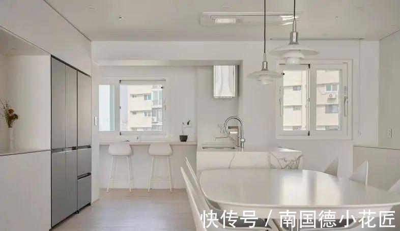 书桌|坚守自己的装修准则：简装为主，7个细节，再多住20年仍是经典