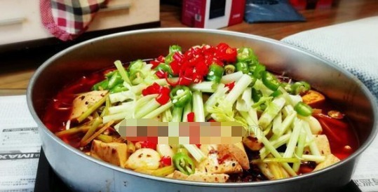 夏天这样吃鱼最适合,比蒸的还嫩,比烤的还香,越吃越馋