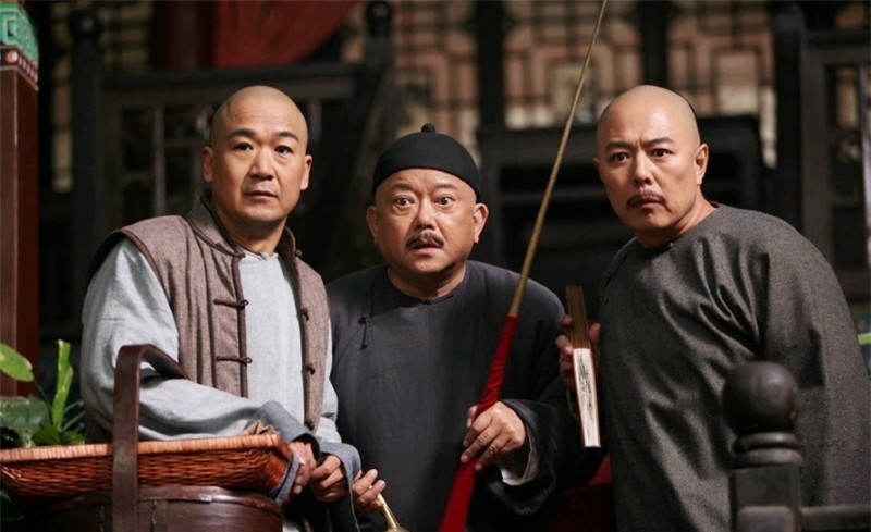 和珅出上联“三斤四两五花肉”,纪晓岚对下联,竟把和珅吓到跪