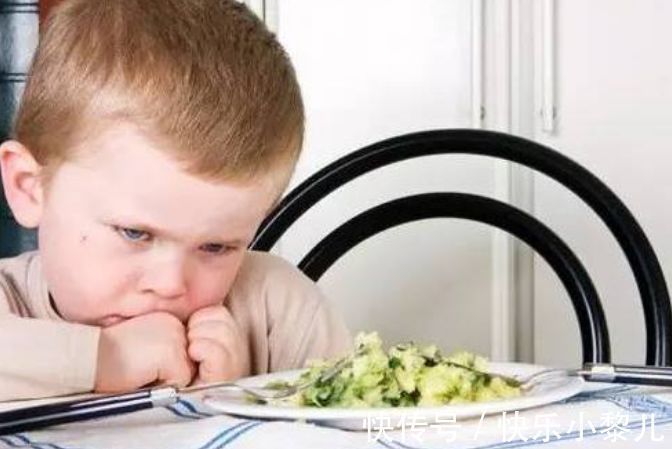 甜食|家有孩子,要改掉这3种饮食习惯,以免影响孩子健康,对成长不利