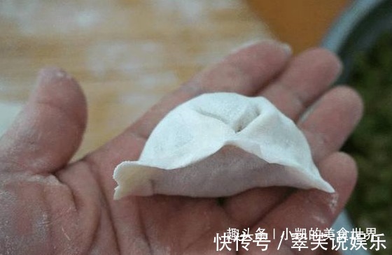 活了那么久，此种饺子馅我还是第一次吃，我连吃了三碗