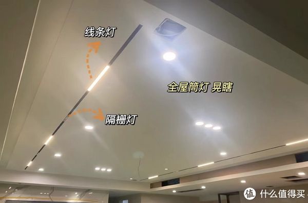 电视墙|岩板上电视墙、全屋用大瓷砖，碰到这样的设计师，千万别签合同！