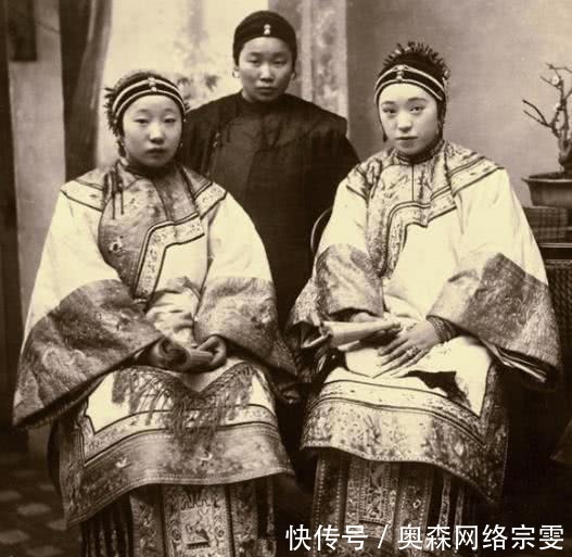 照片|清朝老照片：图1是慈禧人生第一张照片，图3集结待命的带刀侍卫