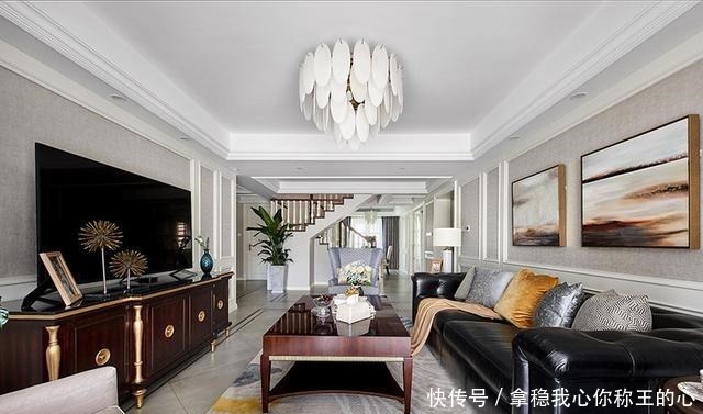 风格|三口之家的简美复式,从玄关开始就优雅,室内精致大气,赏心悦目!