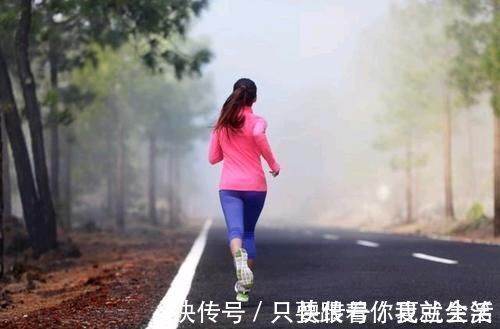 激素分泌|女人绝经对身体不一定是坏事，绝经后，这3个问题会悄悄离你而去