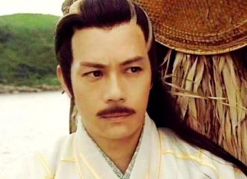 父亲@杨逍的父亲并非杨过,书中提示,他的父亲比杨过更霸气