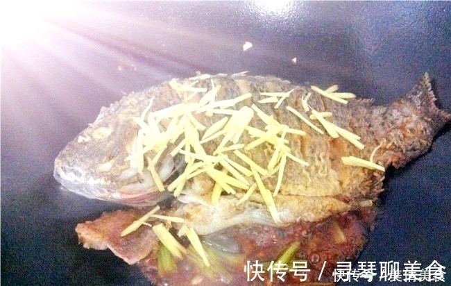 小葱|侄儿点名要吃鱼,用此方法烹调,简单又好吃,细嫩鲜香无腥气