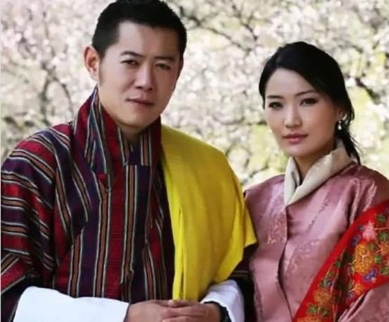 脸色|不丹国王王后蜜月已不和,王后太累甩脸色,激怒国王因此翻脸