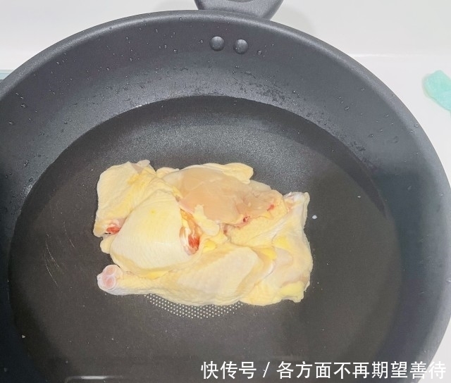 鲍鱼千张鸡汤，味道鲜美，营养滋补!