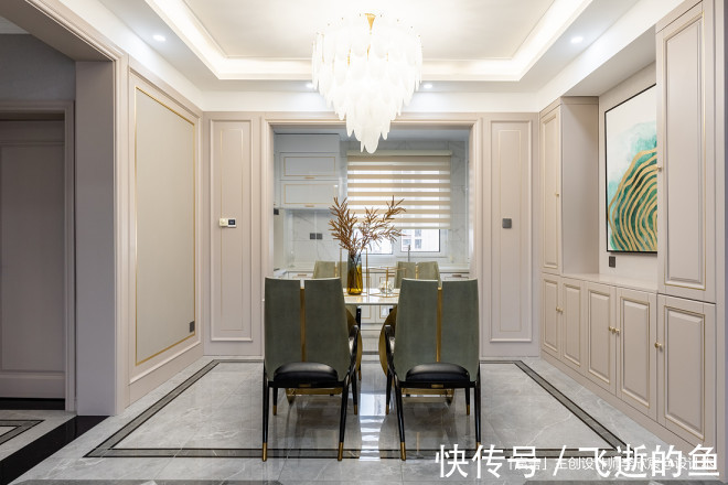 背景墙|125平米顶楼带阁楼，爆改成楼王