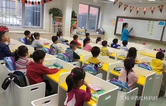 幼儿园|“抢跑”正在家长圈流行，公立幼儿园大班快成空班了，该退学吗？