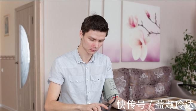 酒精肝|长期喝酒，哪些病容易“找上”你？医生说：2种病最常见