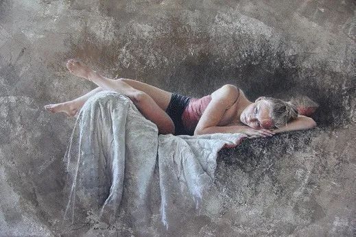 美术学院|她是大师,她的色粉画作美得令人浮想联翩!