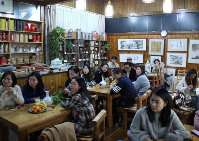  花王|【苏州】做客花王居——牟志红 指尖上的姹紫嫣红