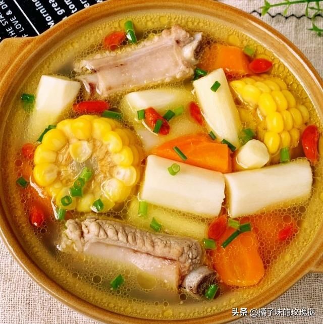 清炖猪肚汤|美味营养汤推荐：玉米山药排骨汤，花胶栗子乌鸡汤，清炖猪肚汤