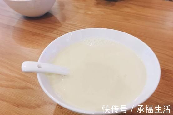 肝气郁结|早晨是养肝“黄金期”,4种早餐1种零食可劲吃,肝脏会很高兴