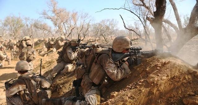 三权分立$乌合麒麟又出新作了,看到作品内容后,澳方庆幸:这回不是我们了