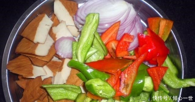 堂哥|孩子总是长不高侄子常吃这道菜，1周吃1次，胜过2杯牛奶！