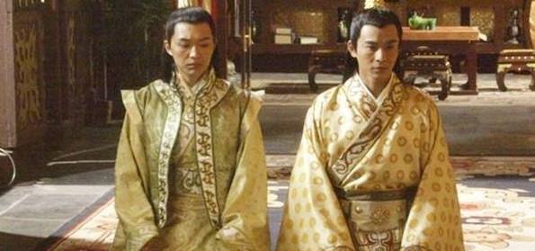 太子|李世民逼李渊退位，李渊含泪怒视，说10字预言，最后字字应验！