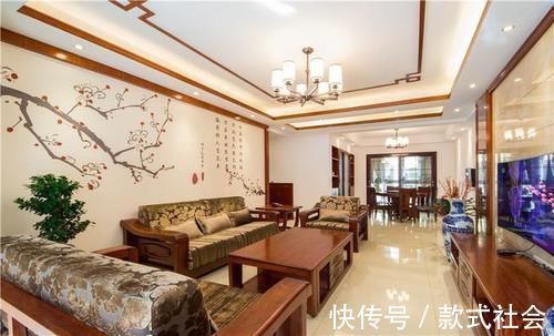 新房|新房花了40万装修成中式风格，却被亲友吐槽说太老土！