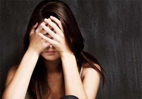 孩子|妈妈朋友圈晒娃“奖状”炫耀,却遭朋友无情嘲笑没文化,真可怕