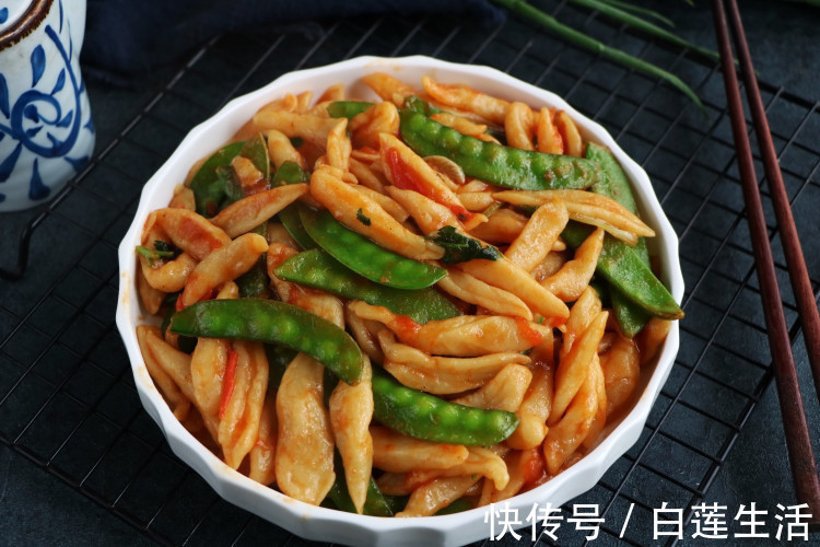剪刀|冬天，女儿最馋这面食，不用擀不用切，劲道又好吃，上桌就秒光！