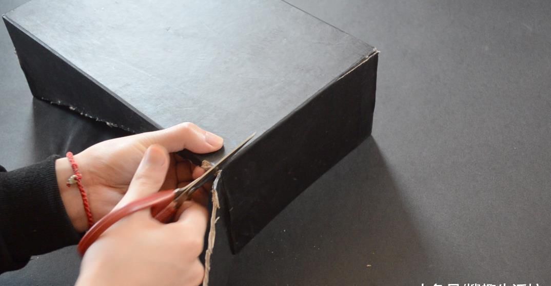 家家户户|废旧的鞋盒别再丢了, 剪几刀, 放在家里有大用处, 家家户户都需要