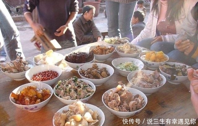 带你走进农村酒席!让你看见不一样的出餐方式!