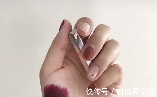 女王范|这些“超廉价”的口红,撑起你一年的气场,妈妈再也不用担心吃土