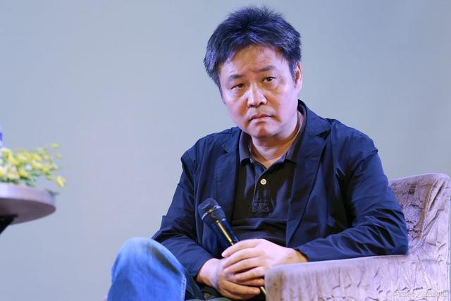 北岛$我国健在的作家,有几人的文学成就,可以超越或比肩莫言