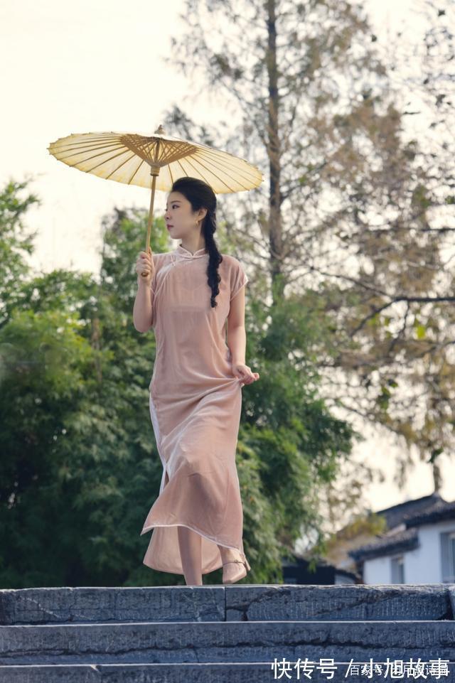 织女!诗·三十三首丨多少相思和别恨,年年倾倒在今宵