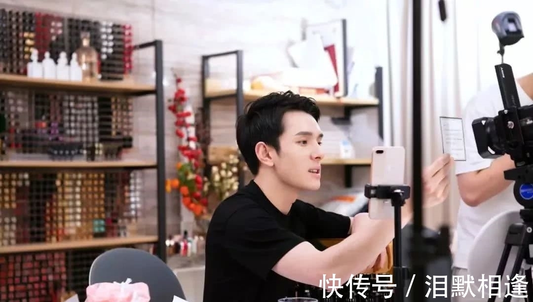 李佳琦|突然不识数了！双11预售开启，李佳琦、薇娅一晚上卖了200个亿