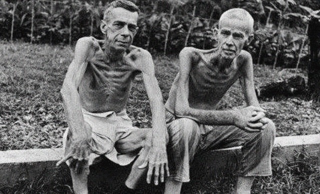 给出|日本是怎么折磨美军俘虏的？几张照片给出答案，行为泯灭人性