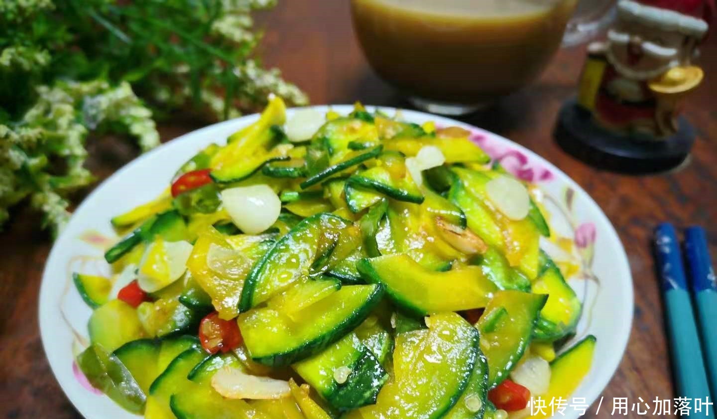 靠边站|夏天黄瓜丝瓜靠边站,多吃这瓜,明目解暑降三高,中老年人要多吃!