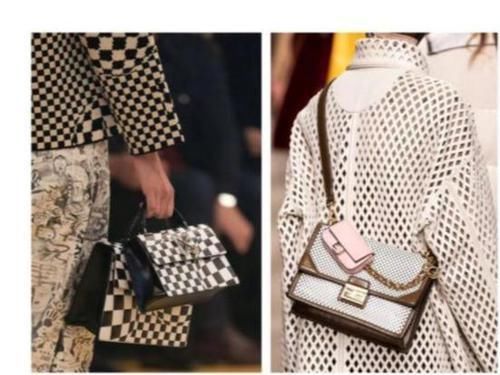 包包挎一个根本不够,背“子母包”带给你双倍实用性,款式随你挑