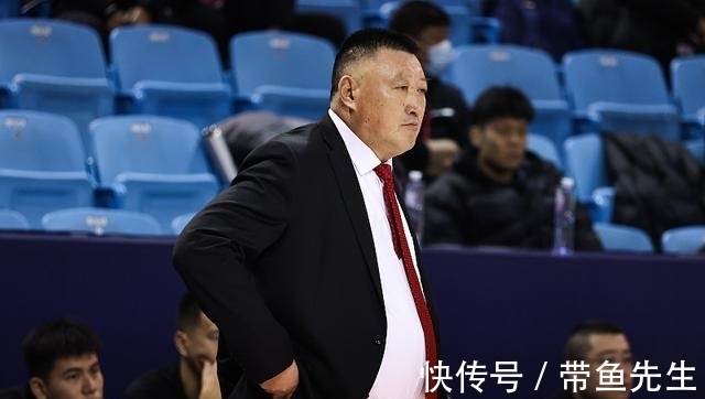 杨学增|就是闹他,山西男篮逆天改命!不服不行,谁还敢说杨学增全靠运气