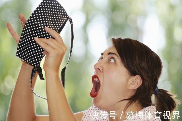 父母|孩子出现这些“节俭”行为,并非什么好事,家长应该制止而非高兴